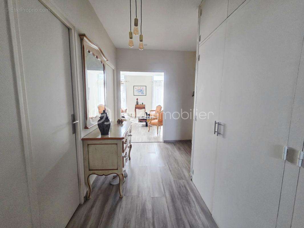 Appartement rez de chaussée centre ville - photo 5