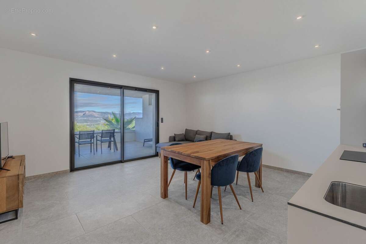 Appartement à GROSSETO-PRUGNA