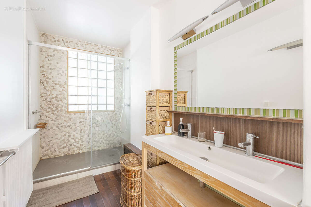 Appartement à GARCHES