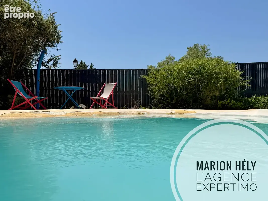Maison à UCHAUX