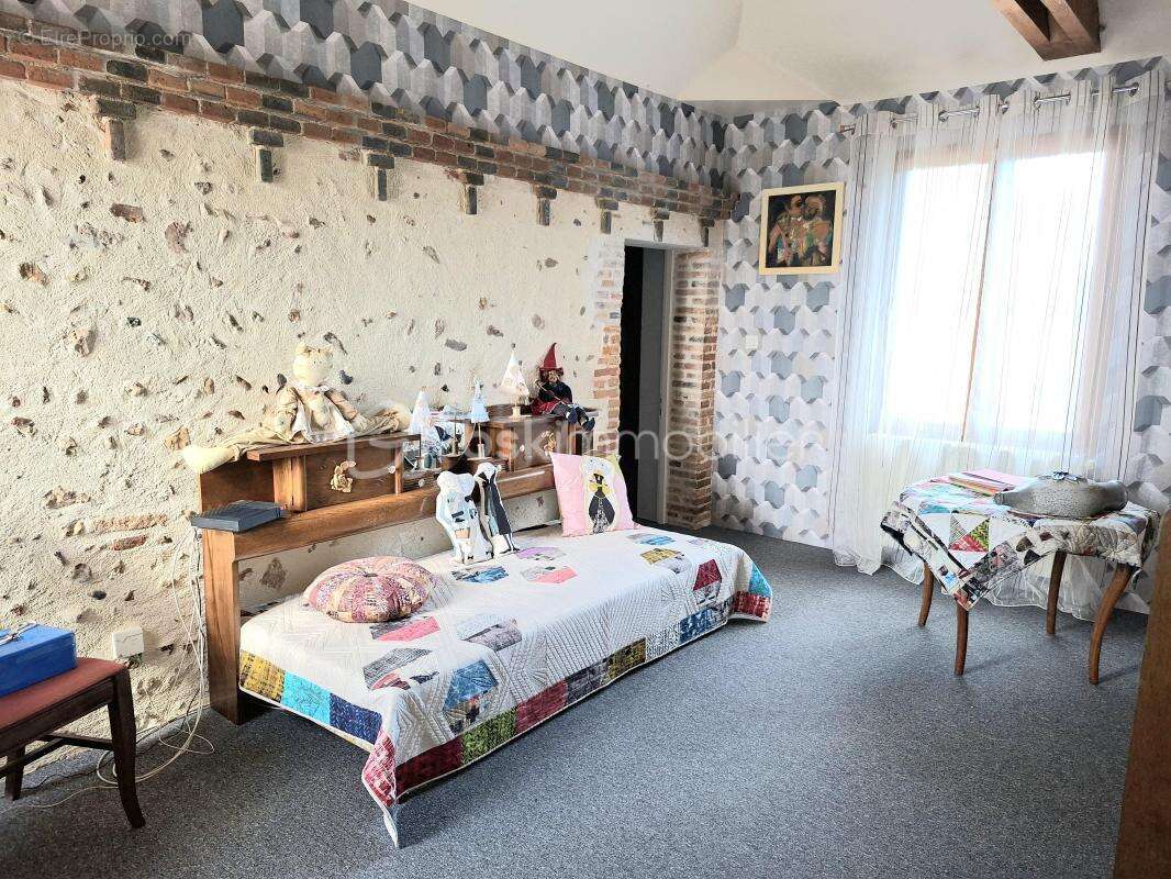 Maison à SAINT-BENOIT-SUR-LOIRE