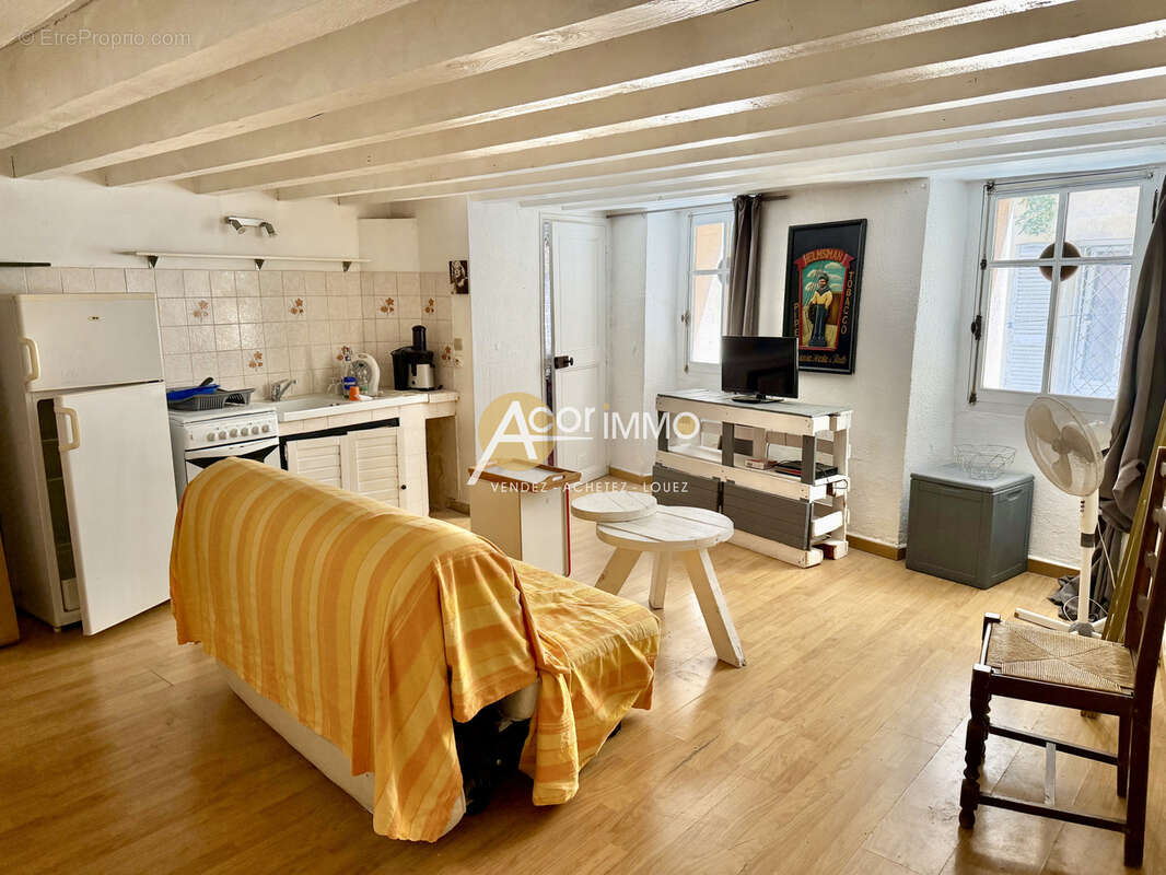Appartement à HYERES