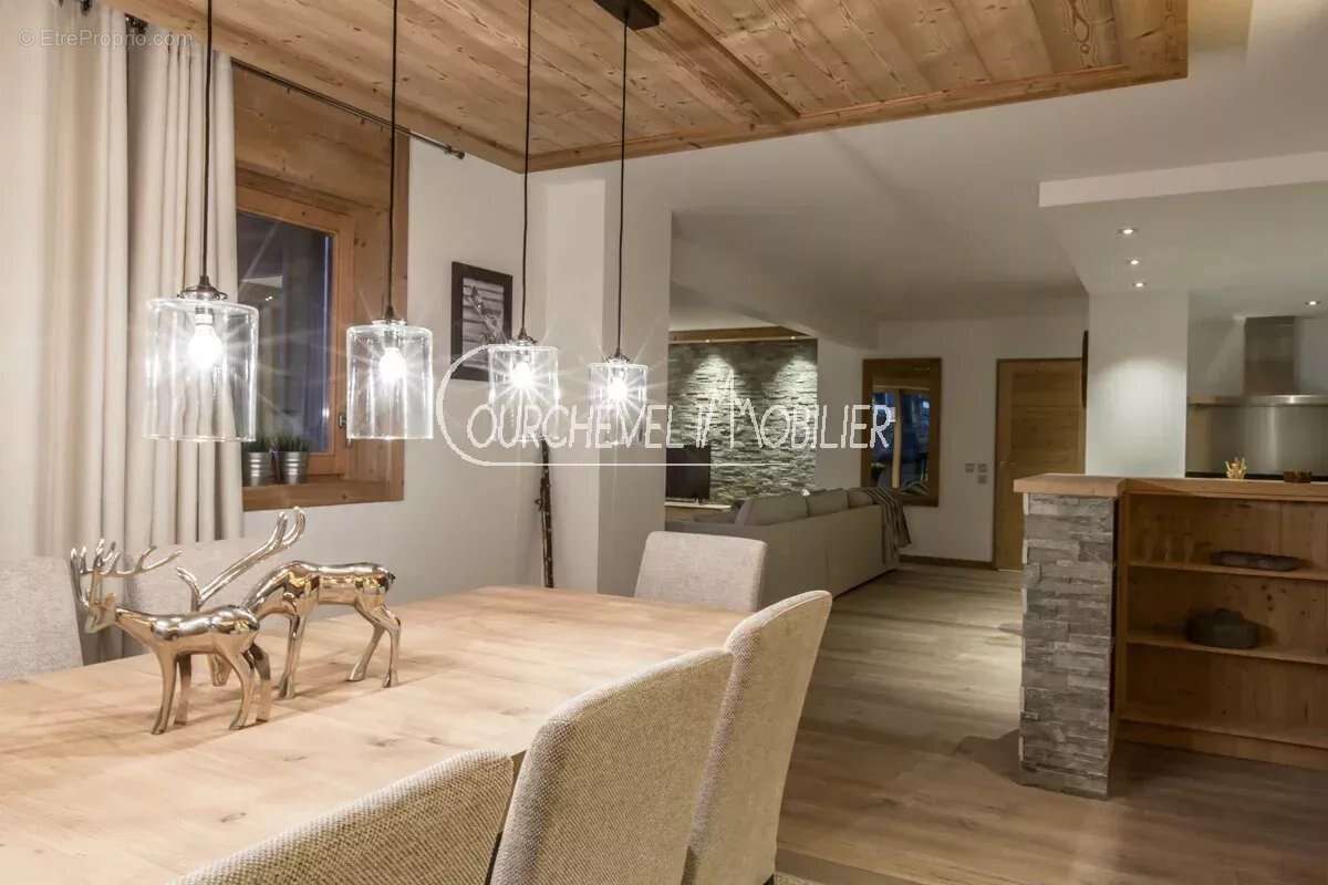 Appartement à LA PERRIERE