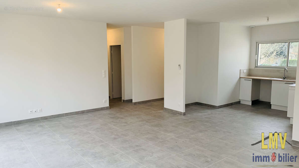 Maison à SAINTE-COLOMBE