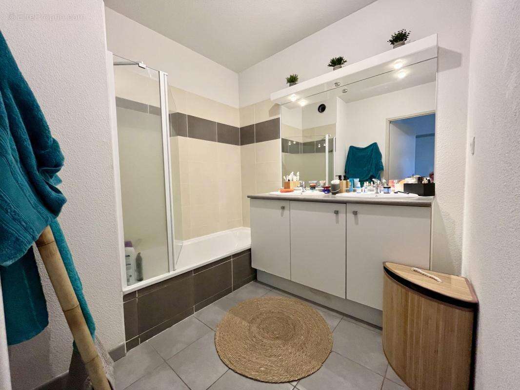 Appartement à LAUNAGUET