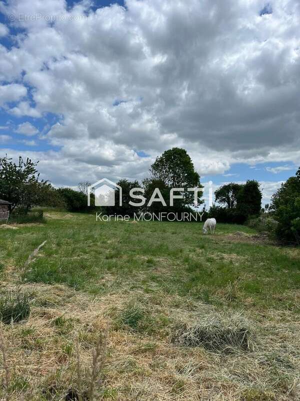 Photo 2 - Terrain à SAINT-QUENTIN