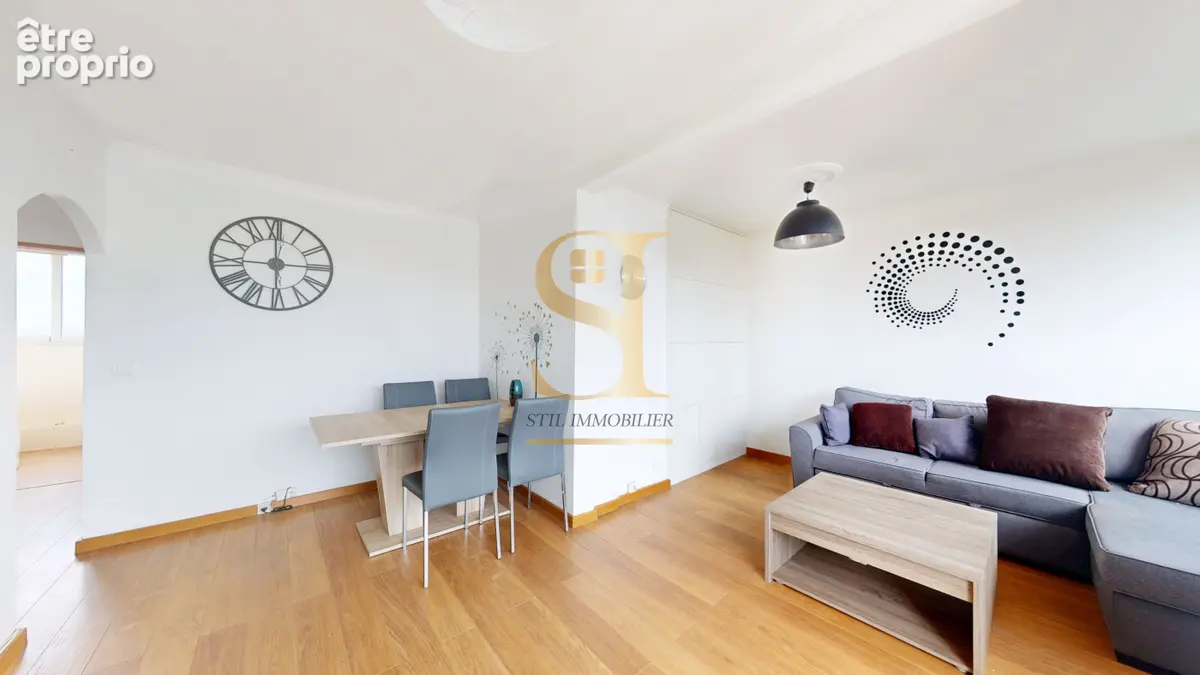 Appartement à SAVIGNY-SUR-ORGE