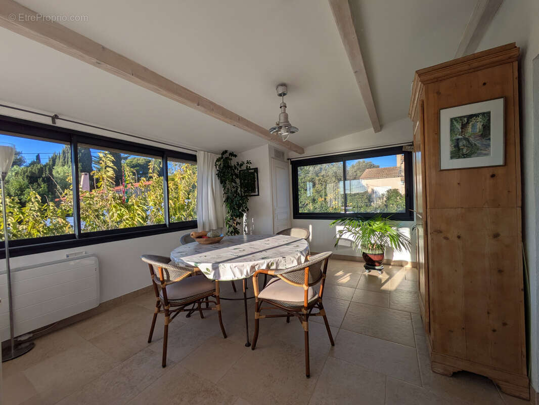 Appartement à SANARY-SUR-MER