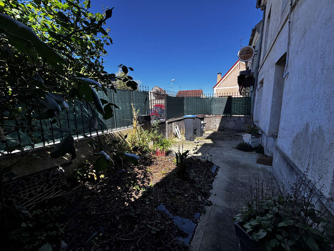 Maison à NANTEUIL-LES-MEAUX