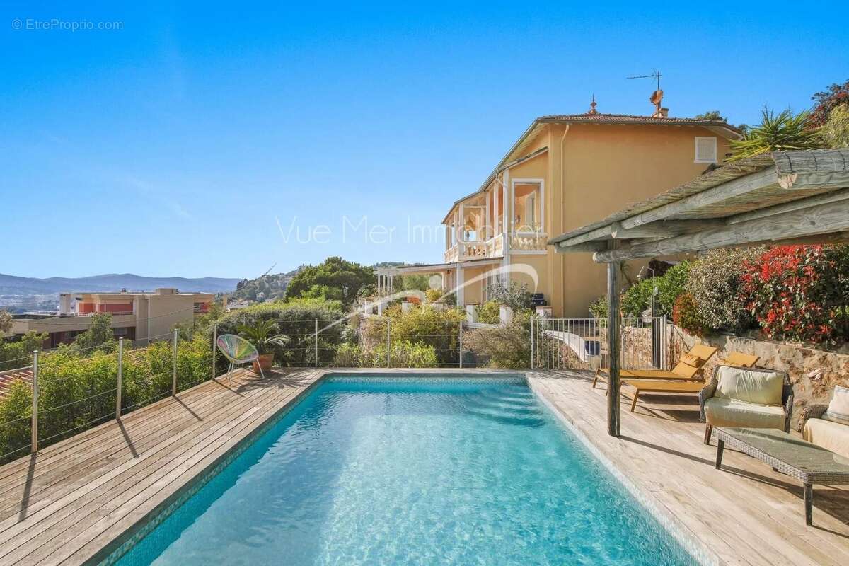 Maison à LE LAVANDOU