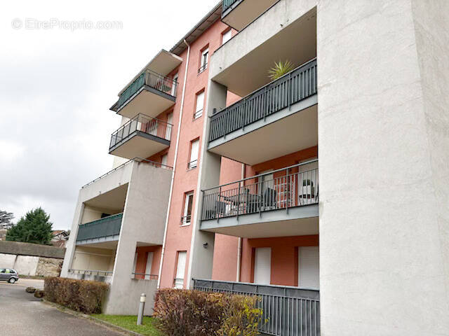 Appartement à BOURGOIN-JALLIEU