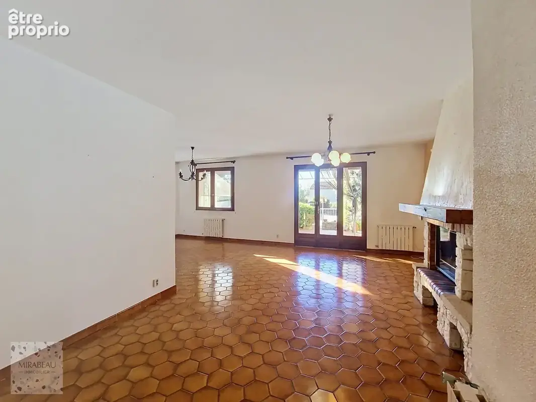 Maison 7 pièces 145 m² à vendre à Pertuis (84120) - photo 6