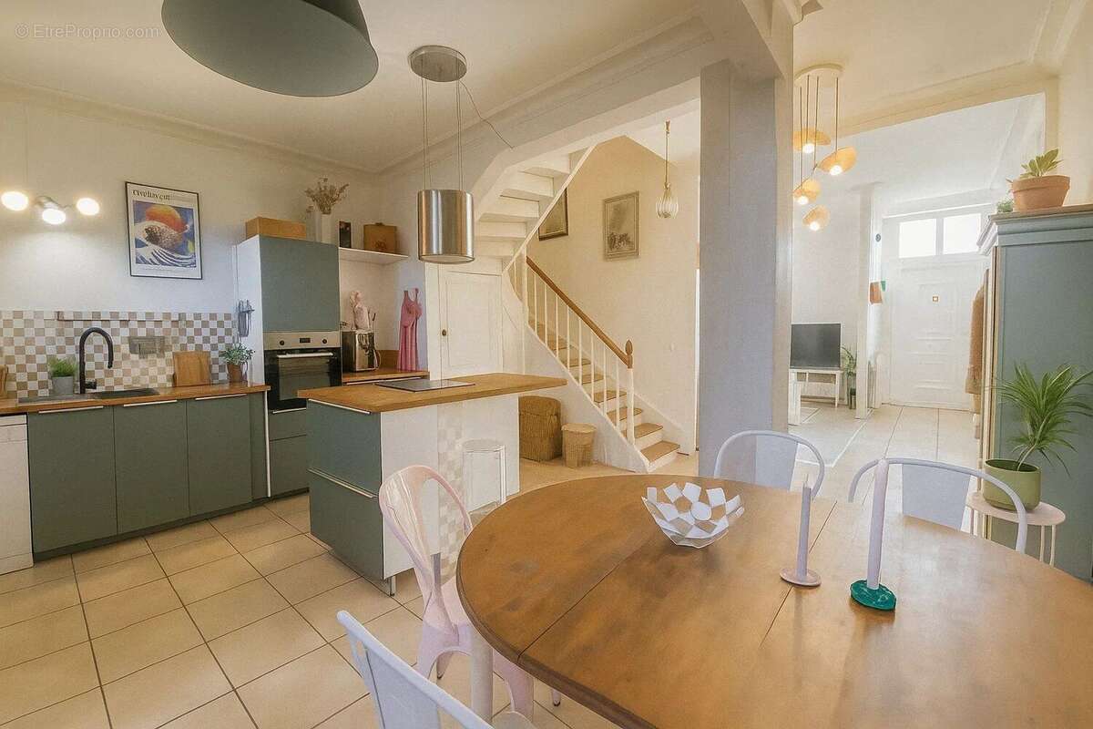 Maison à VILLENEUVE-SUR-LOT