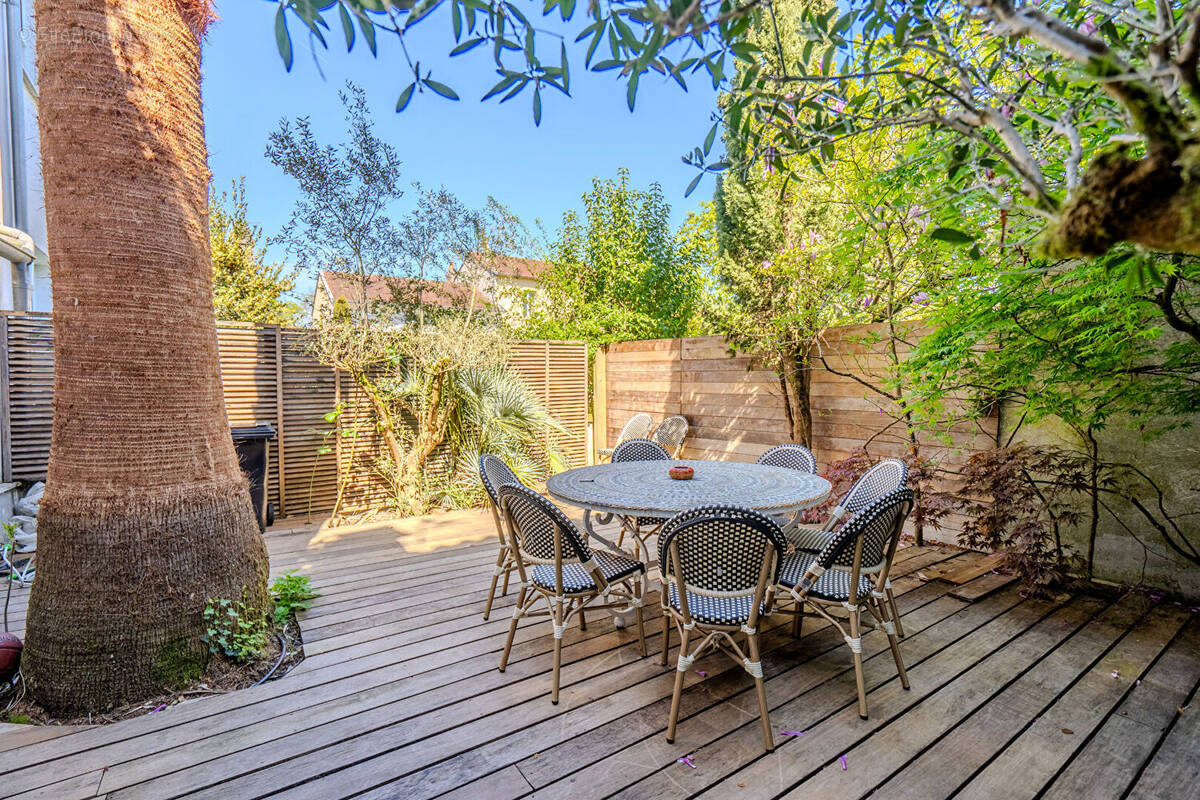 Maison à LE BOUSCAT