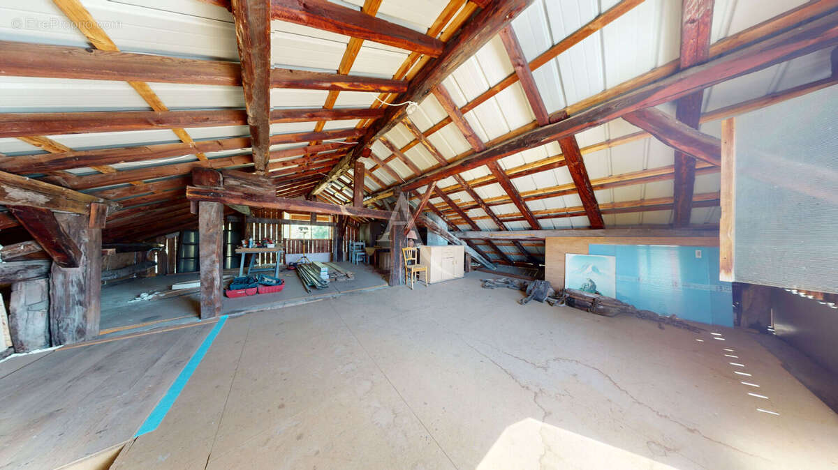 Montailleur a vendre maison de caractère à rénover - photo 11