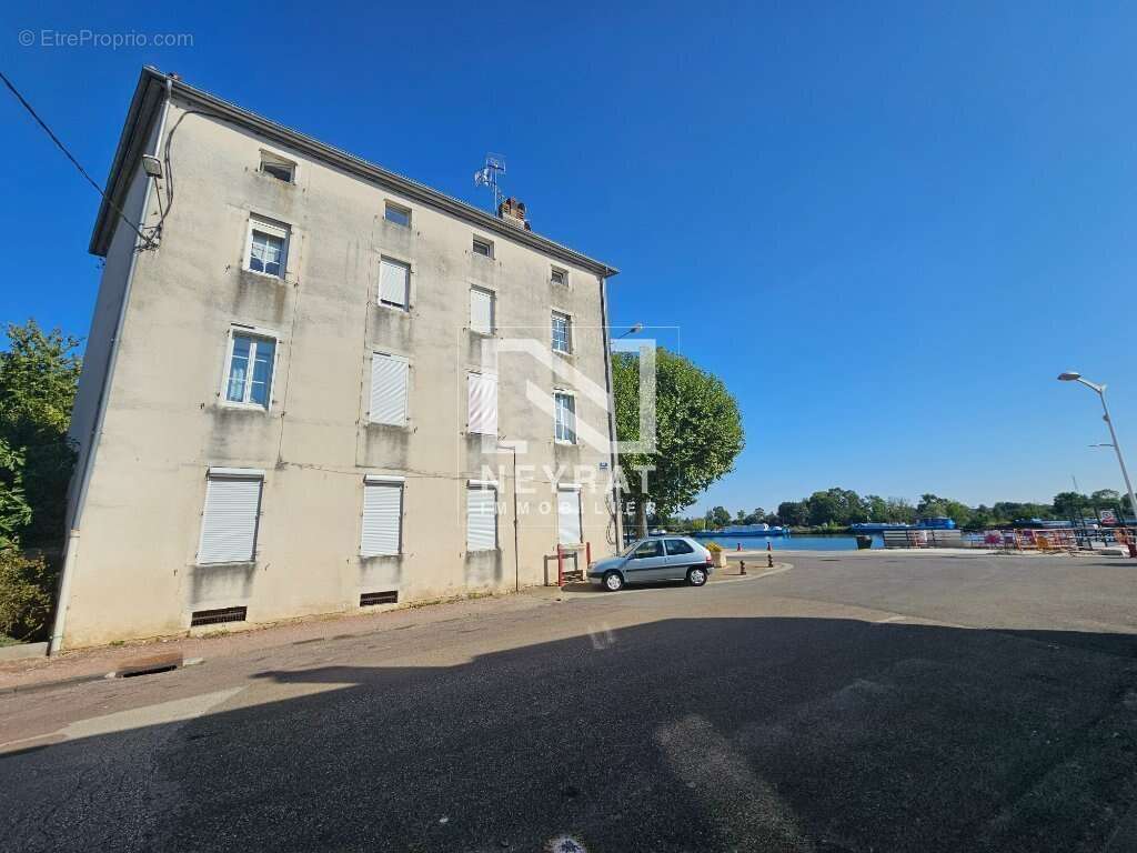 Appartement à SAINT-JEAN-DE-LOSNE