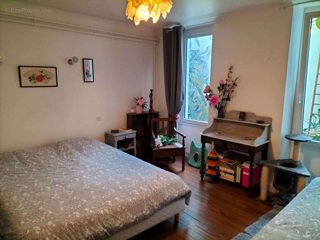 Appartement à GEAUNE