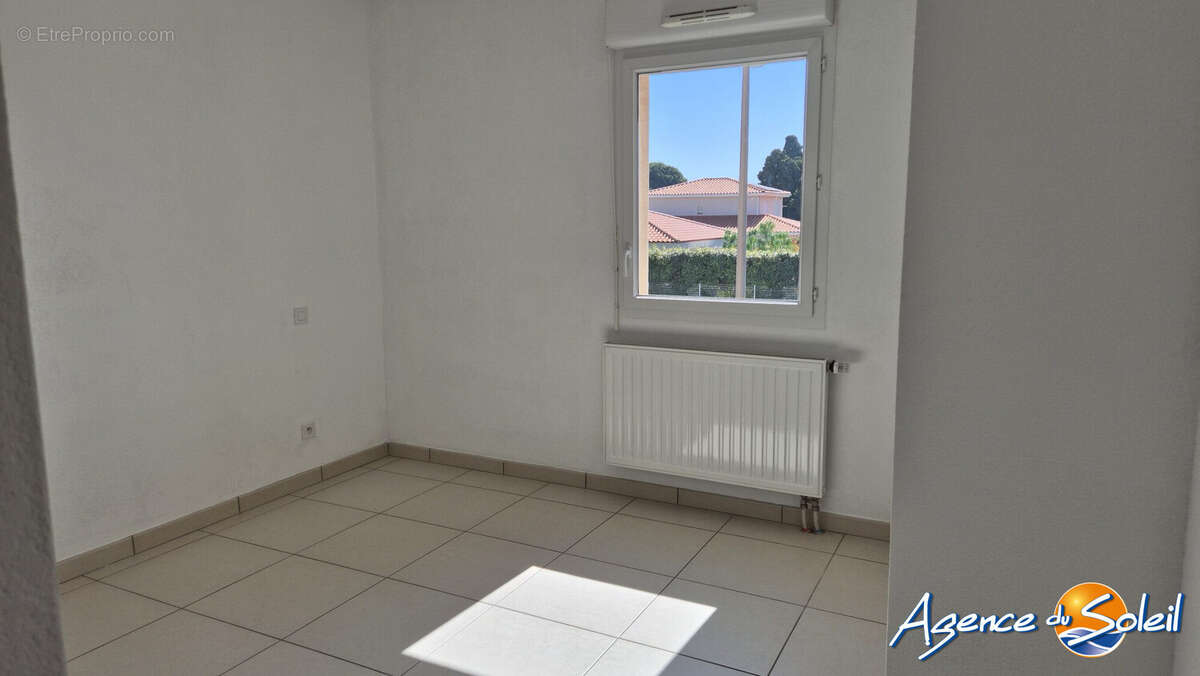 Appartement à SAINT-LAURENT-DE-LA-SALANQUE