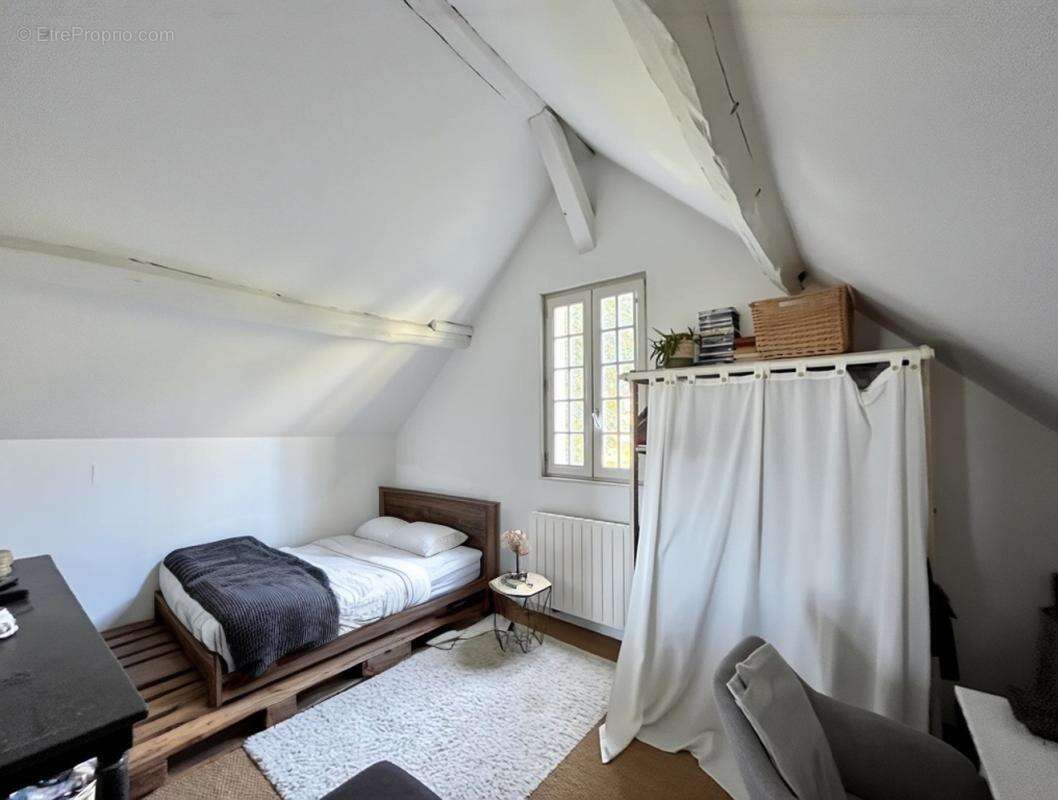 Maison à CONDE-SUR-VESGRE