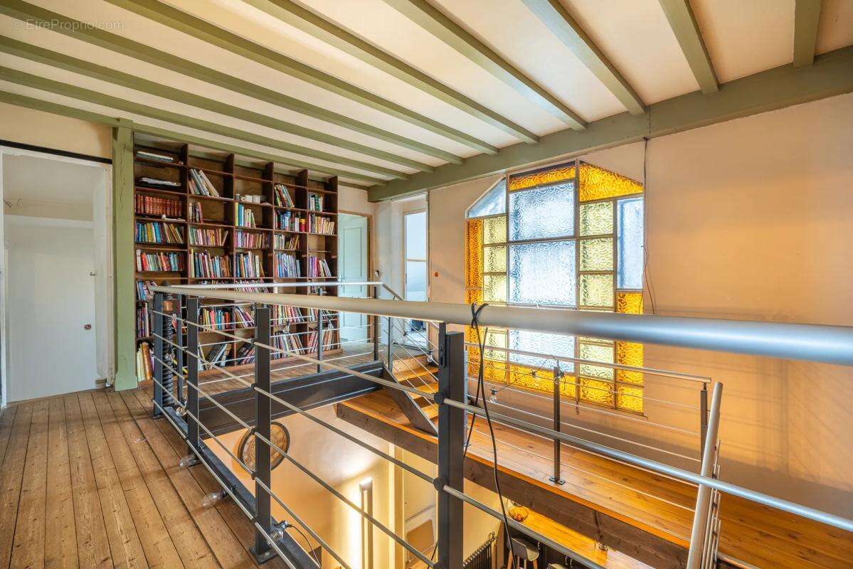 Maison à CORBEIL-ESSONNES