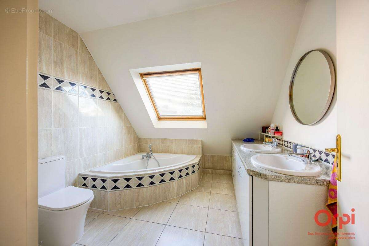 Maison à HURTIGHEIM