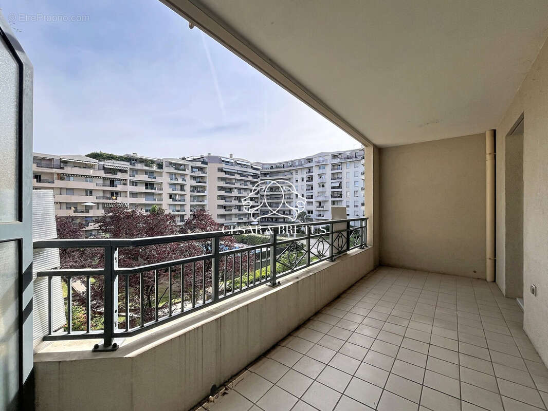 Appartement à LYON-3E