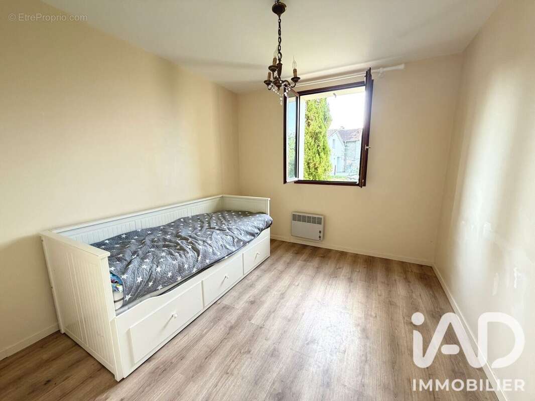 Maison 115 m² à Pimbo  - photo 9