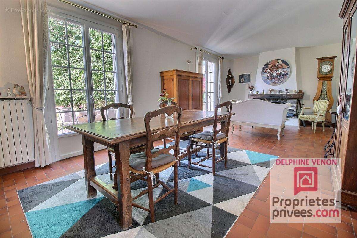Exclusivité - Maison 5 chambres + bureau sur un terrain de 2438 m² à Saint Martin D Abbat - photo 2