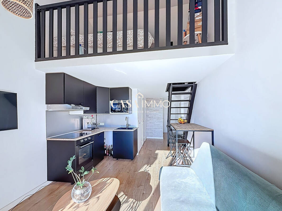 Appartement à CARQUEIRANNE
