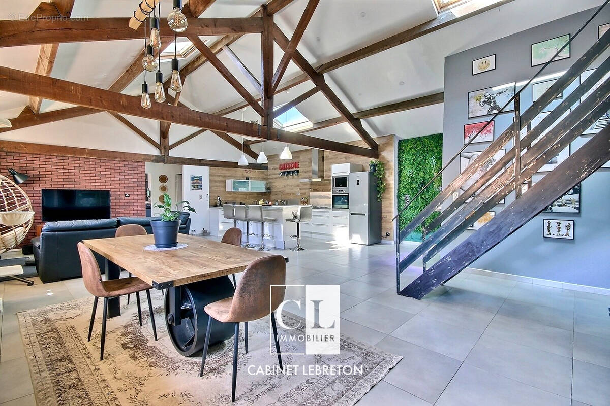 Appartement à MARSEILLE-11E