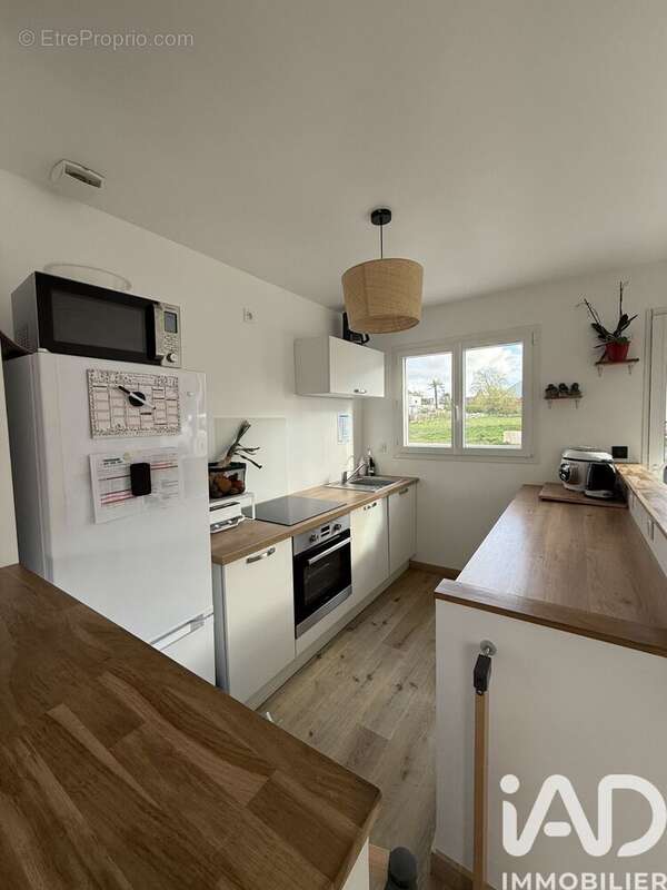 Photo 2 - Maison à ELLIANT