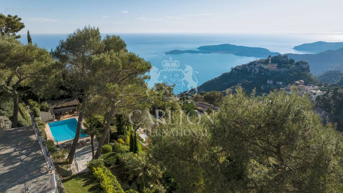 Maison à EZE