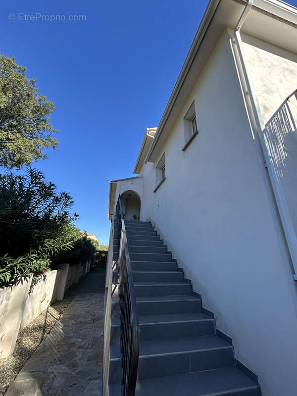 Appartement à SANTA-MARIA-POGGIO