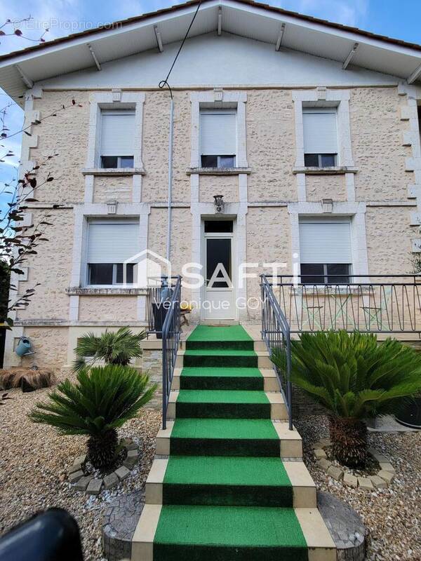 Photo 1 - Maison à MEDILLAC