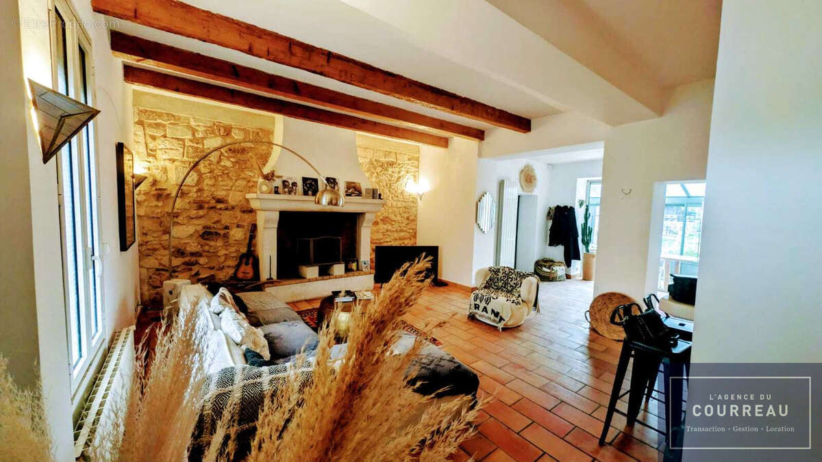 Maison Vigneronne d'Exception à Mudaison   225 m2 avec Piscine et Dépendance - photo 5