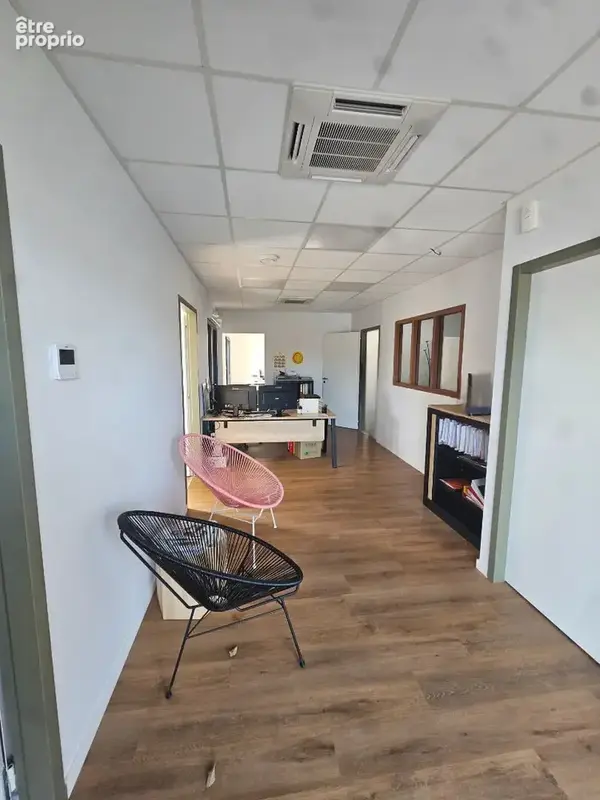 Bâtiment d'activité - photo 3