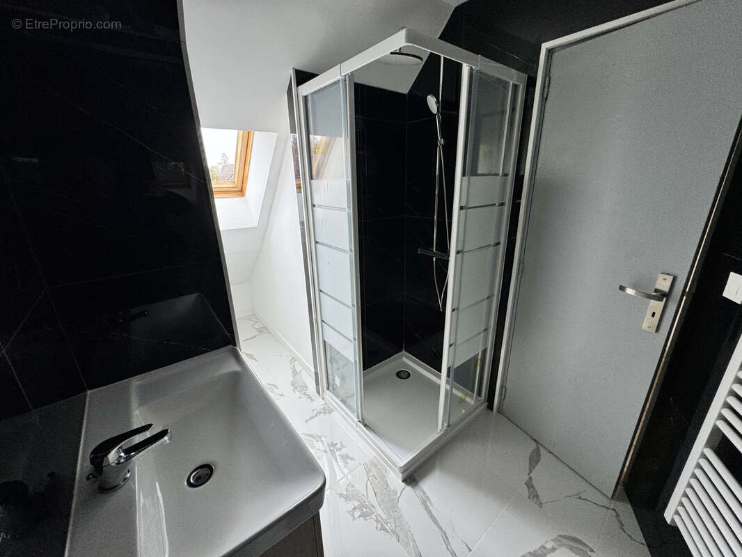 Maison à IVRY-LA-BATAILLE