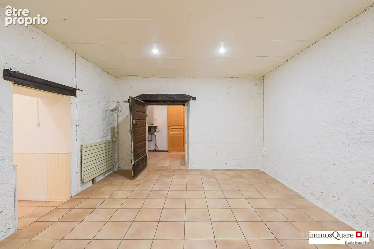 Maison 6 pièces 162 m² à vendre à Thoiry (01710) - photo 8