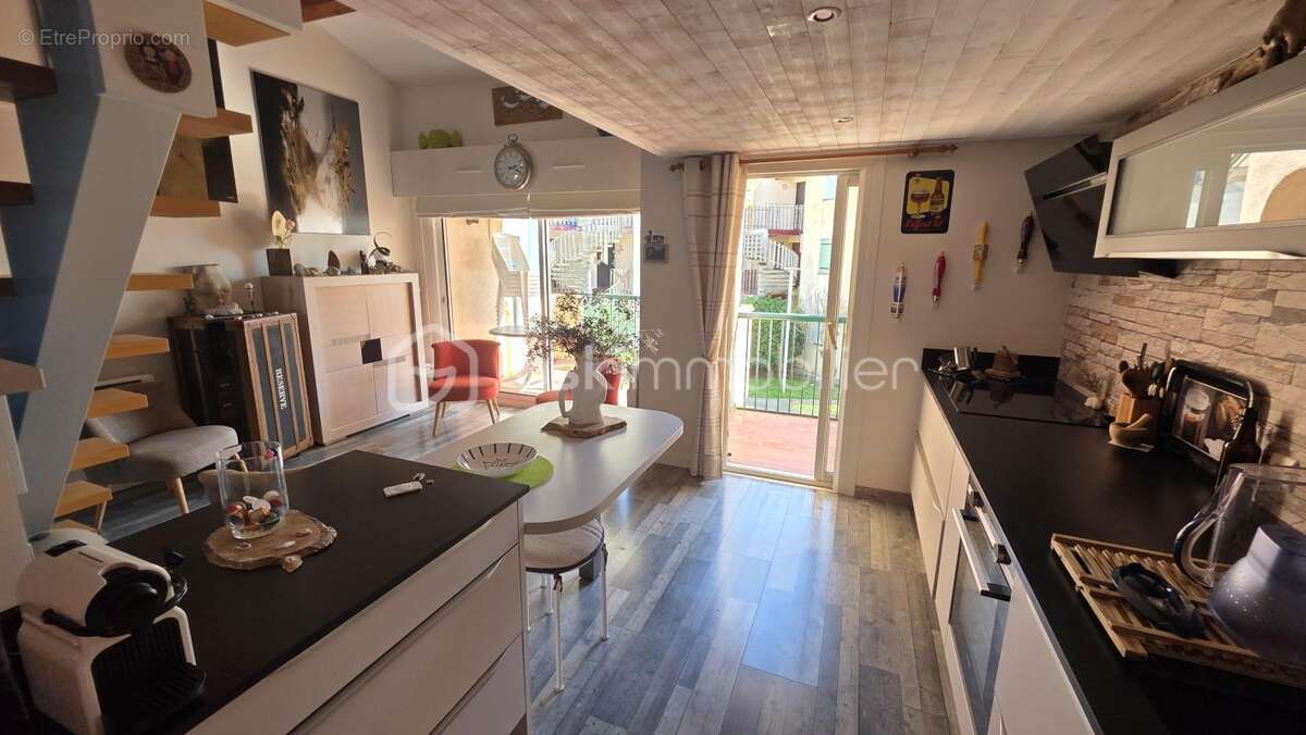 BIEN D'EXCEPTION - Naturiste - Magnifique 3 pièces avec grande mezzanine et balcon à 20m de la mer – Leucate (11) - photo 4