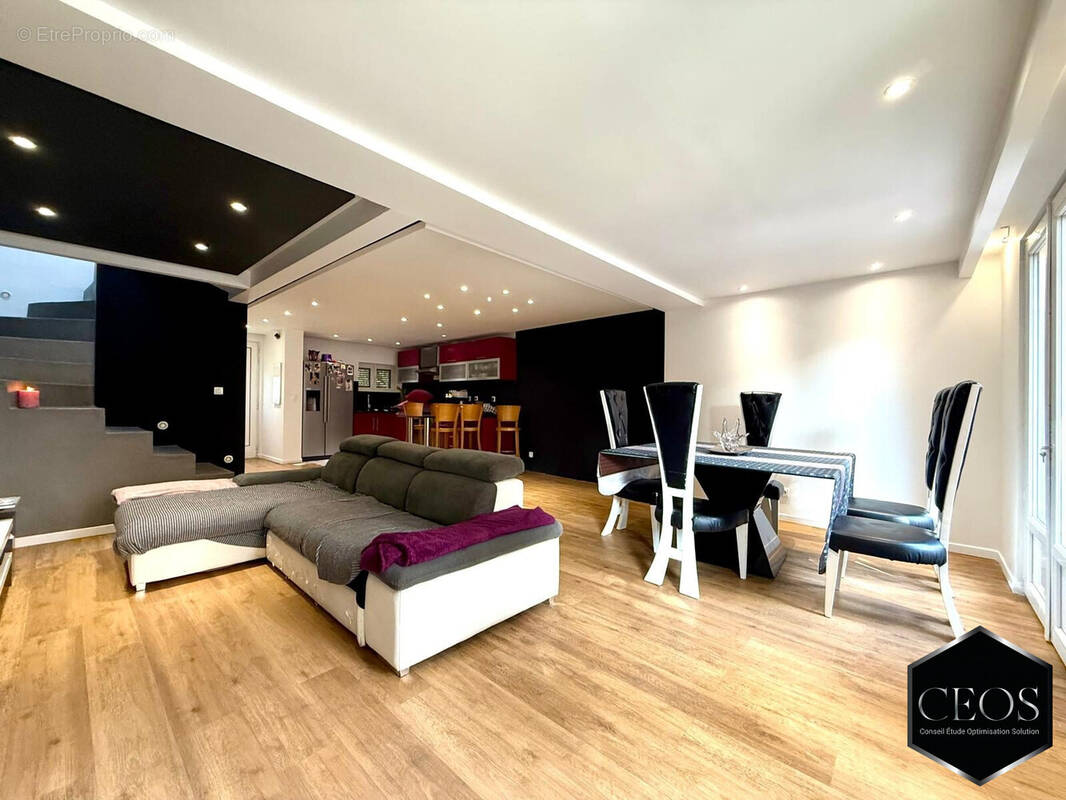 Maison à LE PERREUX-SUR-MARNE