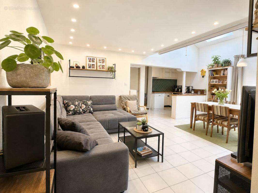 Centre ville Mulhouse -Duplex atypique 3pièces - photo 2