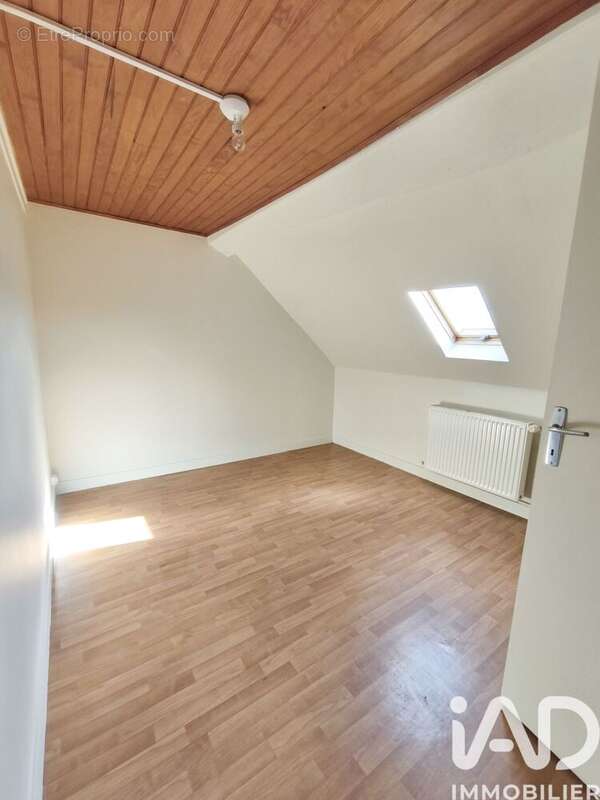 Photo 6 - Maison à ESQUENNOY
