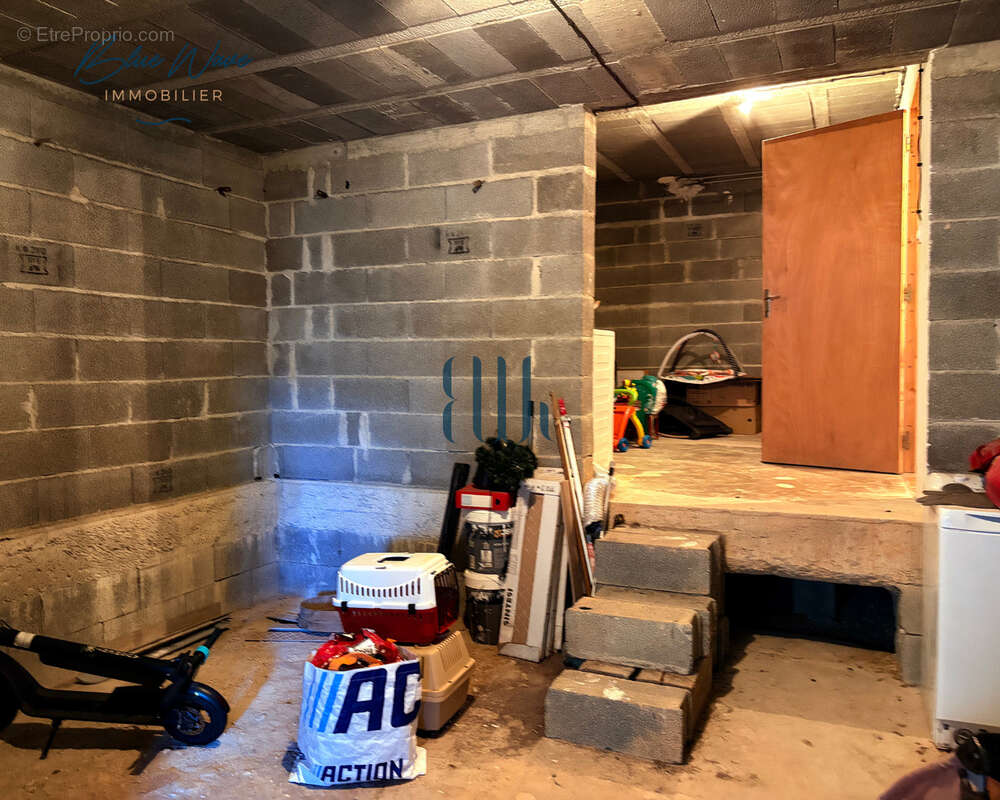 Maison à SAINTE-CROIX-DU-VERDON