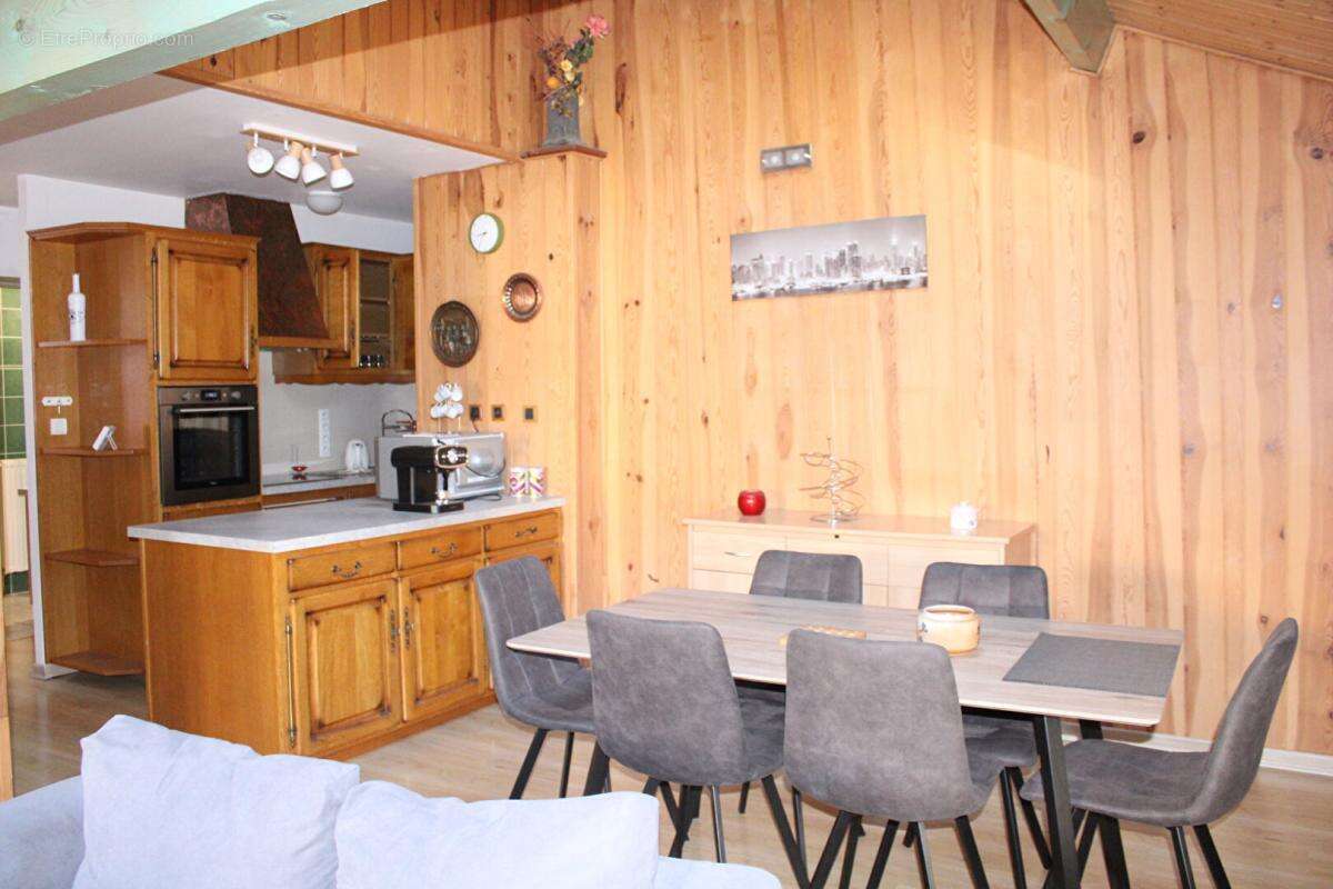 Langogne Maison de 133 m² de surface utile avec garage et atelier - photo 2