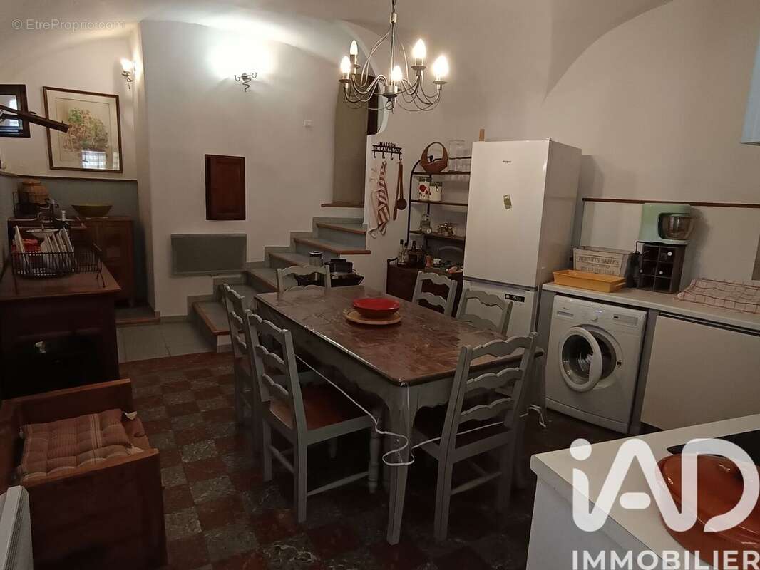 Maison 97 m² à Les Vans  - photo 9