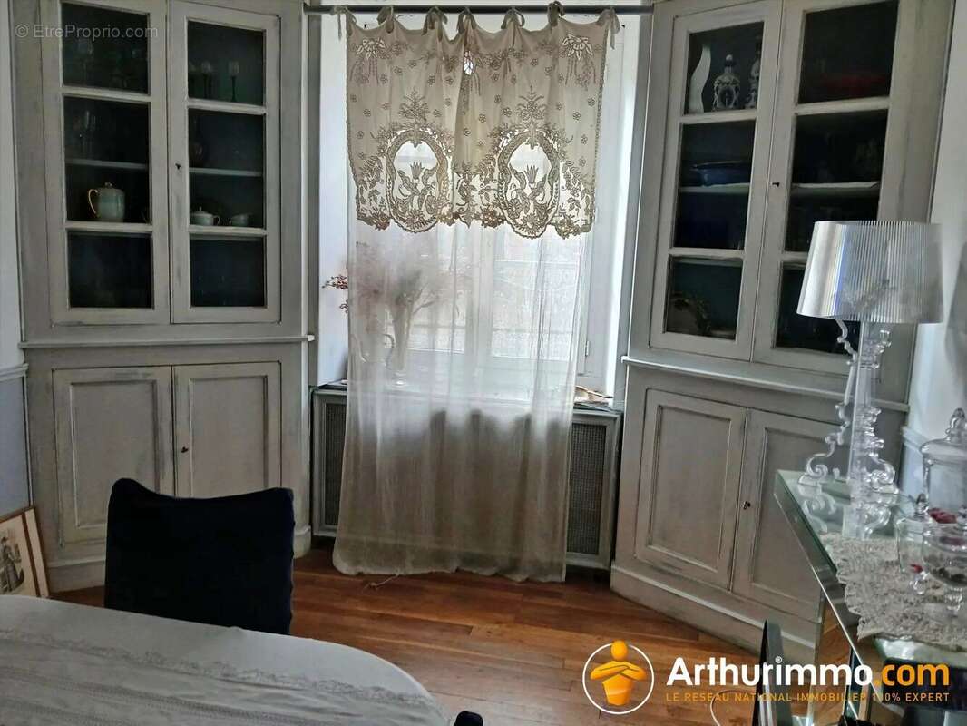 Maison à IVRY-LA-BATAILLE