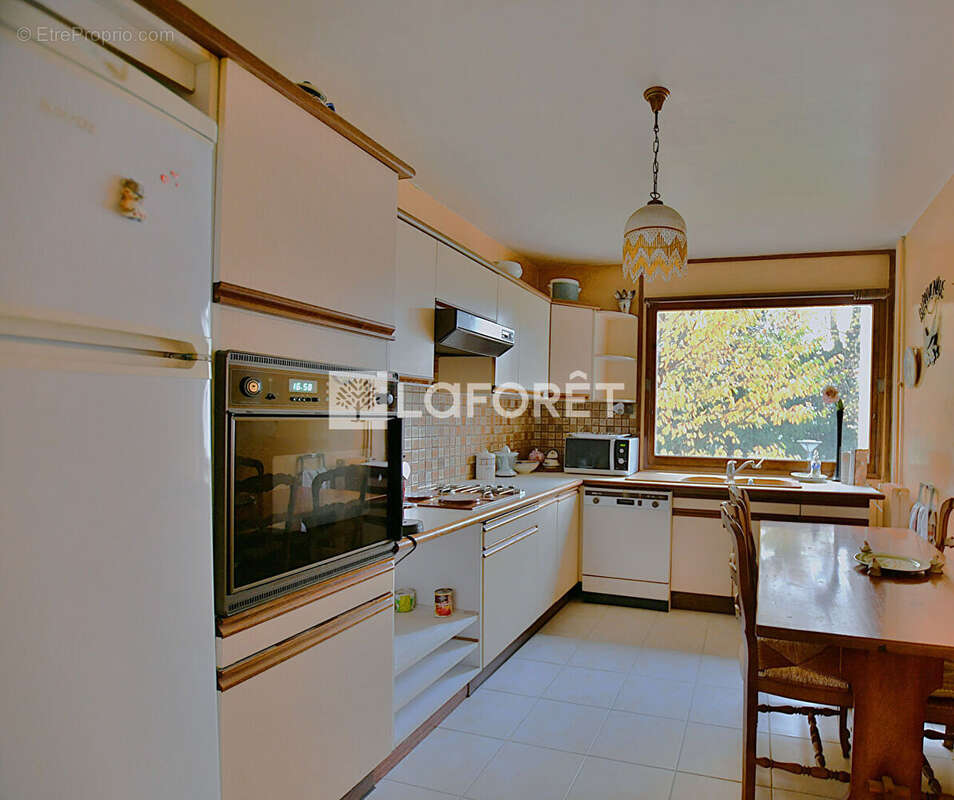 Appartement à BOUGIVAL