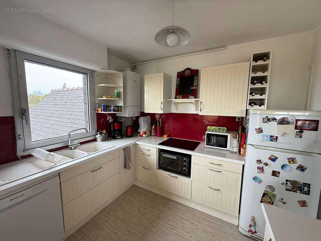 Appartement à LE RELECQ-KERHUON