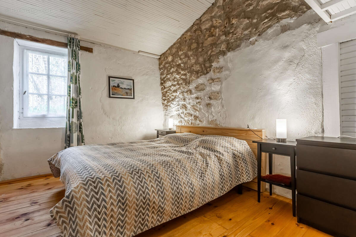 Maison à ROQUECOR