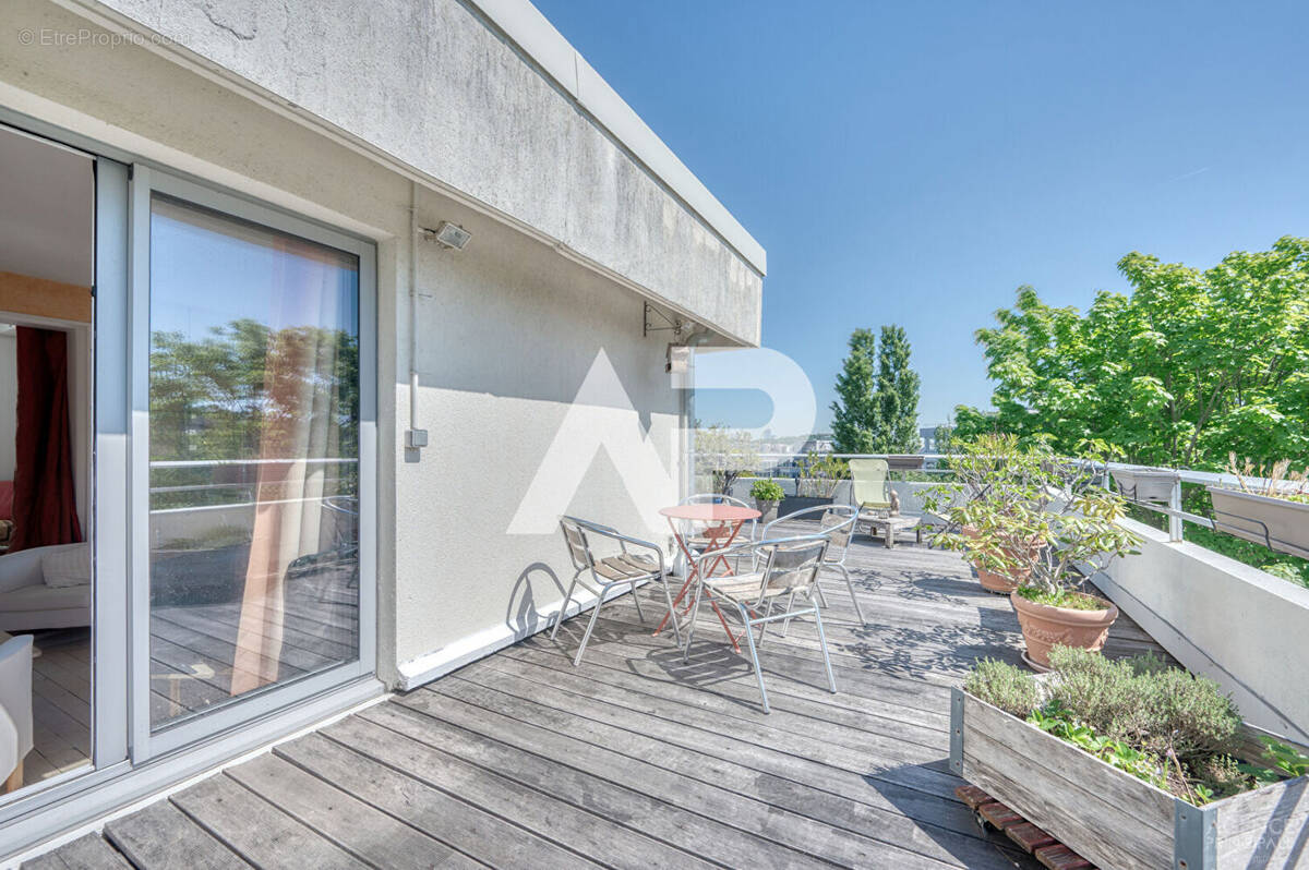 Appartement à RUEIL-MALMAISON